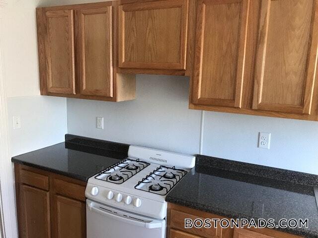 Foto del edificio - 1810 Commonwealth Ave