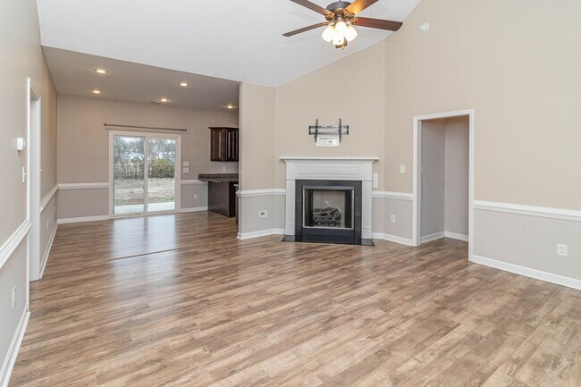 Foto del edificio - 103 Calabash Ct