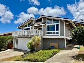 Building Photo - 956 Kaluanui Rd
