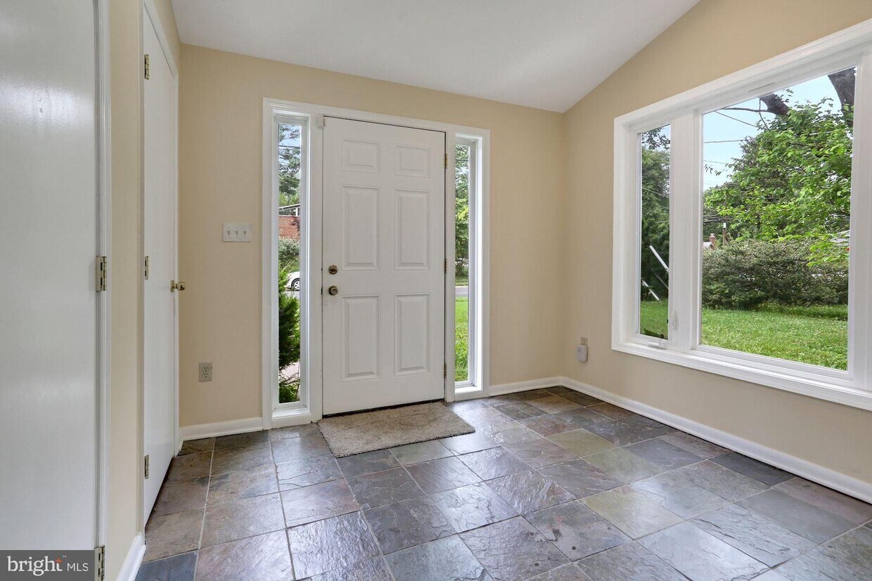 6923 Tyndale St, McLean, VA 22101 House Rental in McLean, VA