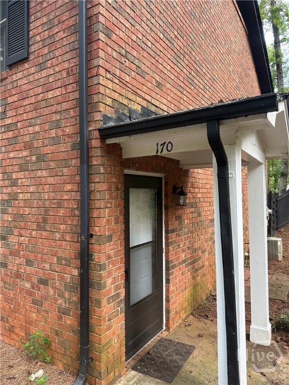 Building Photo - 170 Highland Park Dr