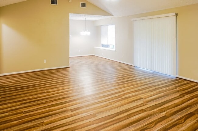 Building Photo - 22831 Capitol Landing Ln