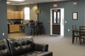 Community center available to rent for events and parties. - Sheridan Park and Holiday Manor
