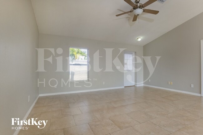 Foto del edificio - 1810 NW 21st Terrace