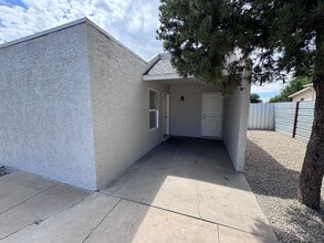 Building Photo - 310 S Kentucky Ave