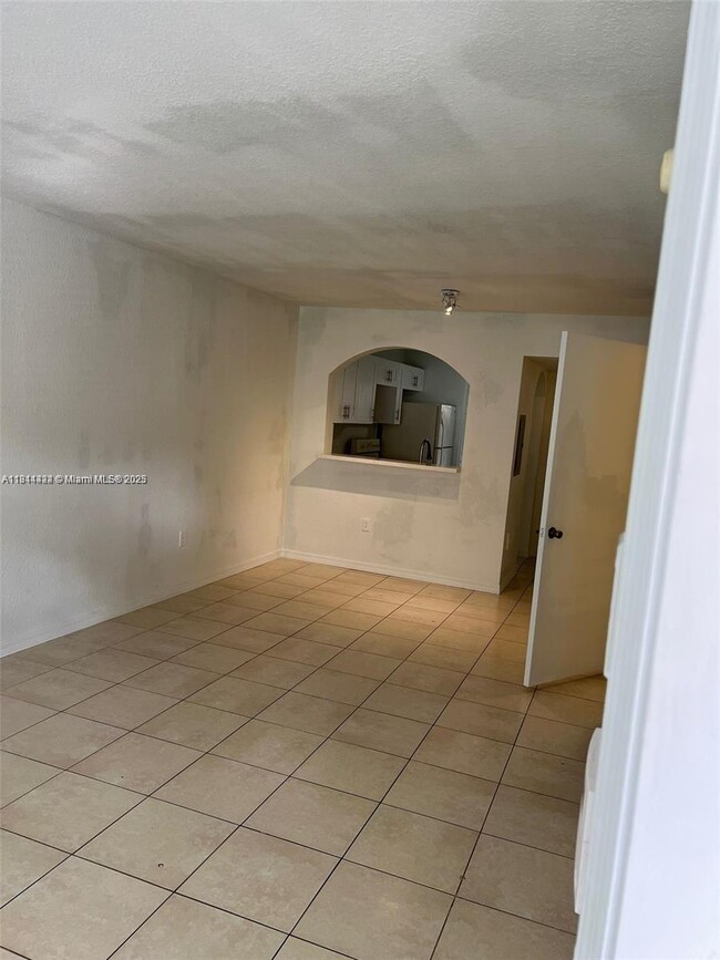 Foto del edificio - 2901 SE 13th Rd