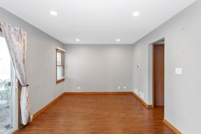 Building Photo - 21 Bright Ridge Dr