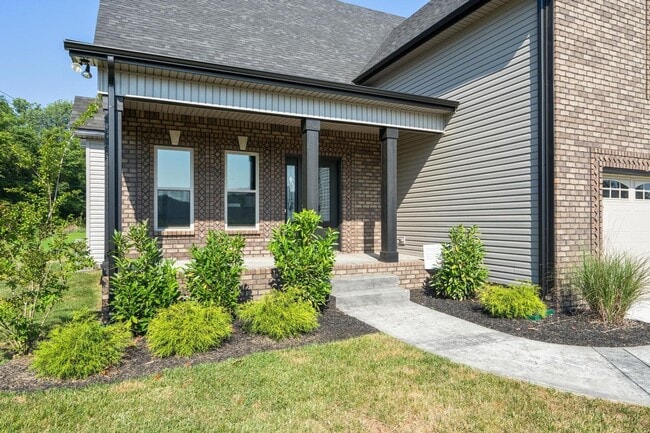 Building Photo - 1003 Barnhill Rd