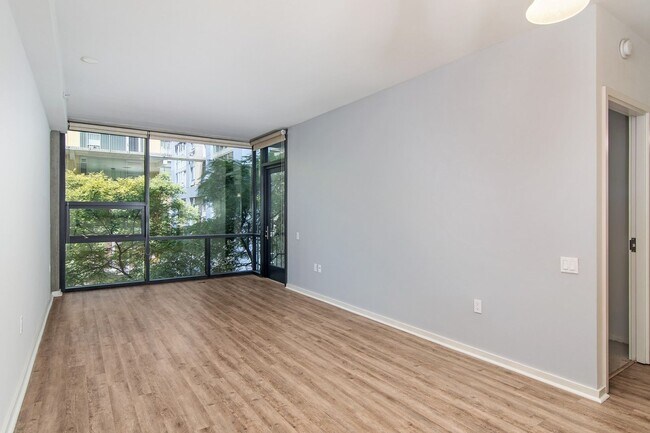 Foto del edificio - Modern Downtown 1 Bedroom with balcony at ...