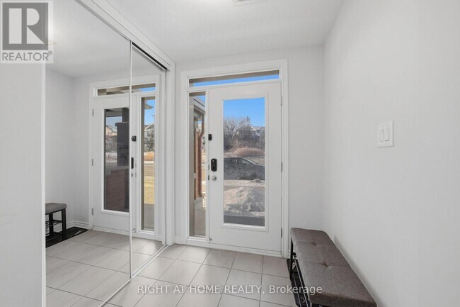 Photo du bâtiment - 275 Squadron Cres