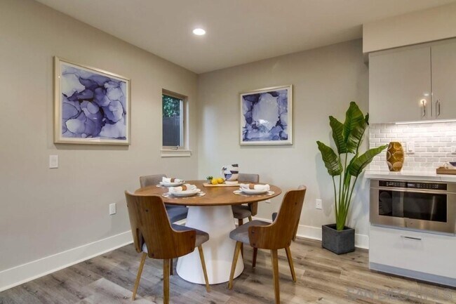 Foto del edificio - 3030 Jarvis St