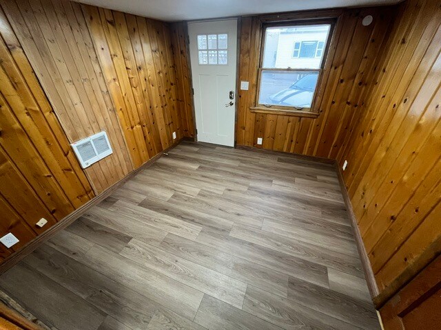 Foto del edificio - 1005 W Spruce St