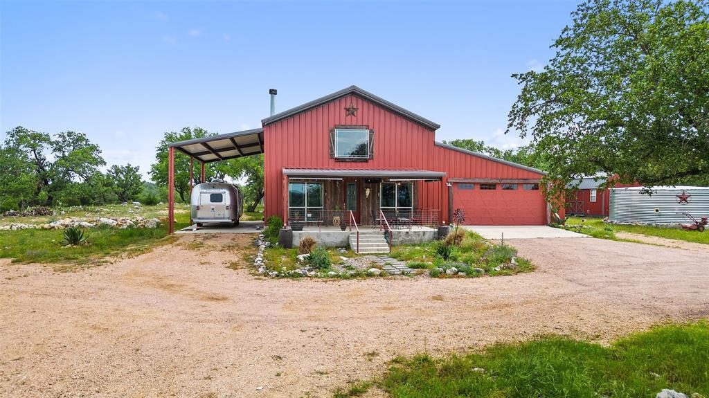 Foto principal - 456 River View Dr
