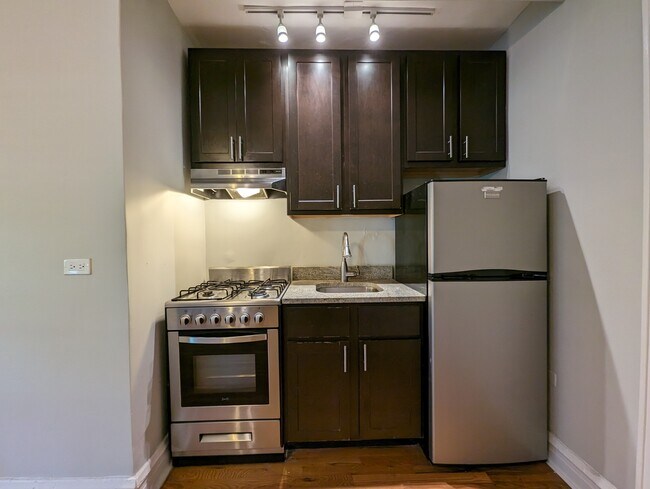 Foto del edificio - 4735 N Hermitage Ave