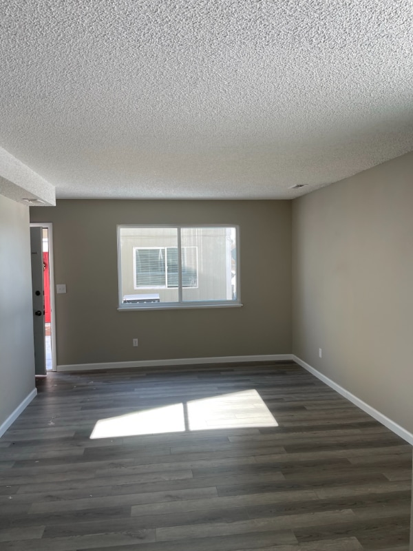 Building Photo - 6651 Provincial Dr