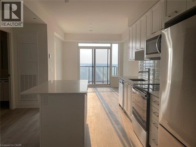 Building Photo - 385 Winston Rd