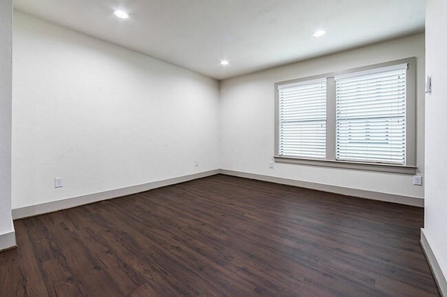 Foto del edificio - 2100 Woodhead St