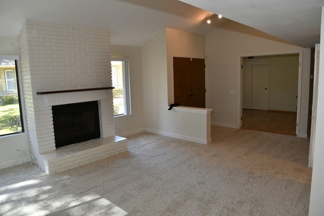 Foto del edificio - 10336 Ridgewater Ln