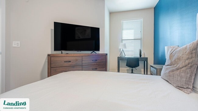 Foto del edificio - 14015 Univ Pass