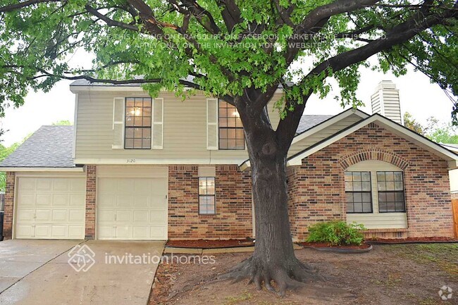 Building Photo - 3120 Woodlark Dr