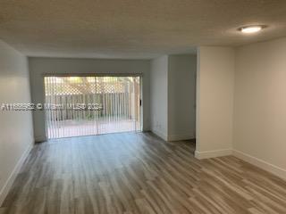 Foto del edificio - 4600 NW 79th Ave