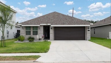 Building Photo - 311 S Templo Dorado St