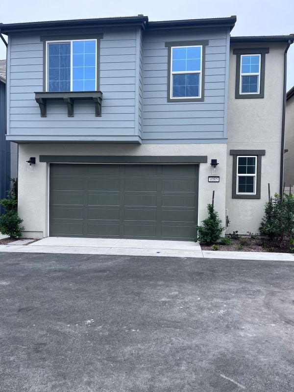 Foto del edificio - 4085 Spring Haven Ln