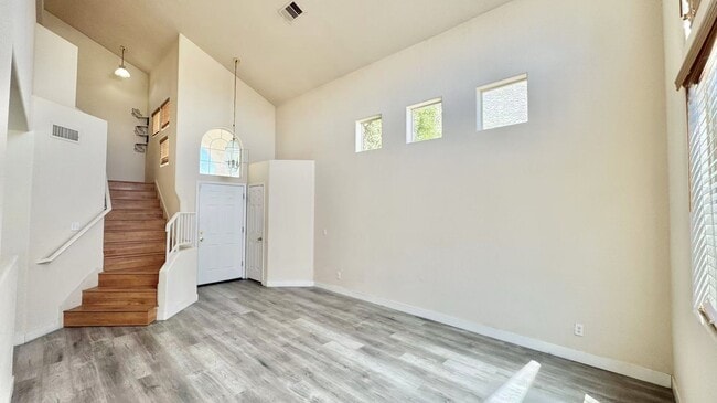 Building Photo - 3726 Penedos Dr