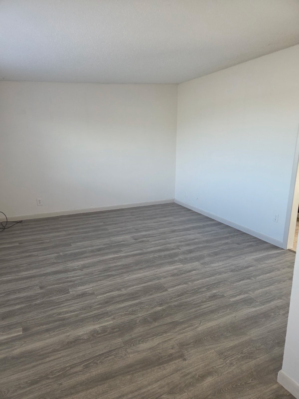 Foto del edificio - 5620 Salem Dr