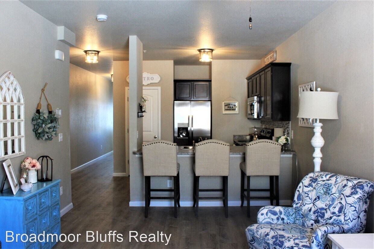 Foto principal - 3 br, 3.5 bath House - 4346 Yellow Dock Point