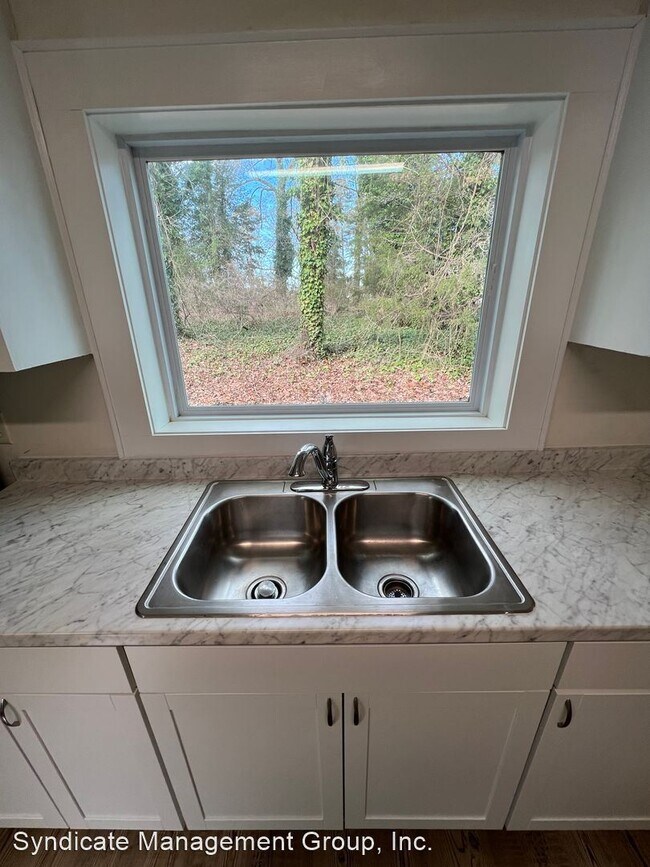 Foto del edificio - 2 br, 1 bath House - 1819 N. Charlotte Ave