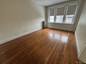 Building Photo - 109 Brainerd Rd