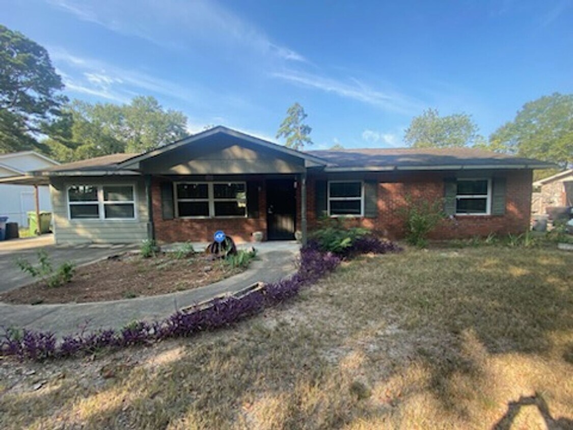 6227 Williamsburg Drive, Columbus, GA 31909 - 6227 Williamsburg Drive, Columbus, GA  31909