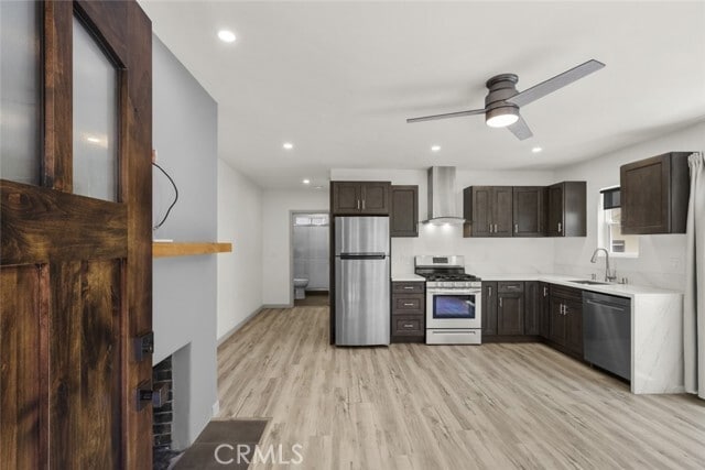 Building Photo - 475 E Del Mar Blvd