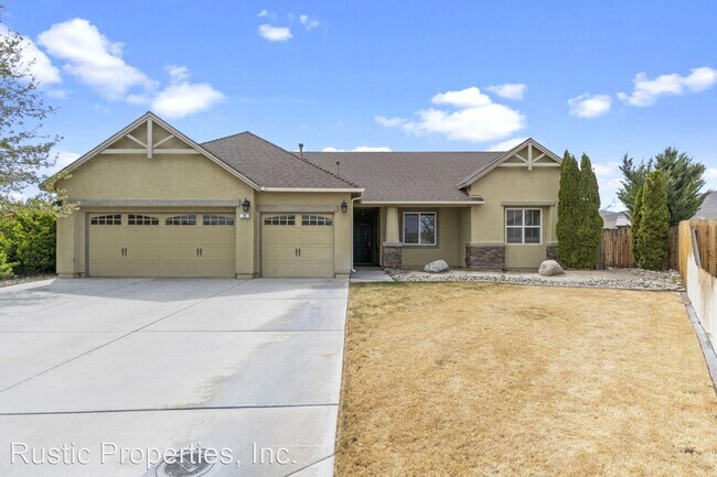 Foto del edificio - 4 br, 2.5 bath House - 70 Riverside Dr.