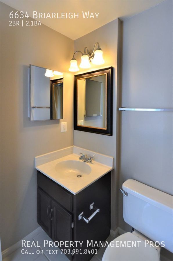 Foto del edificio - 6634 Briarleigh Way