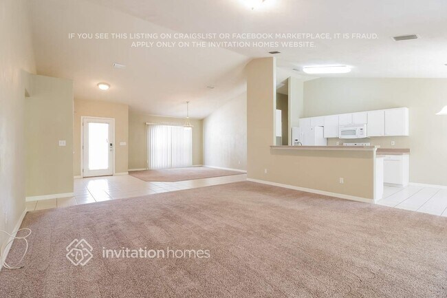 Foto del edificio - 2720 Turnbull Estates Dr