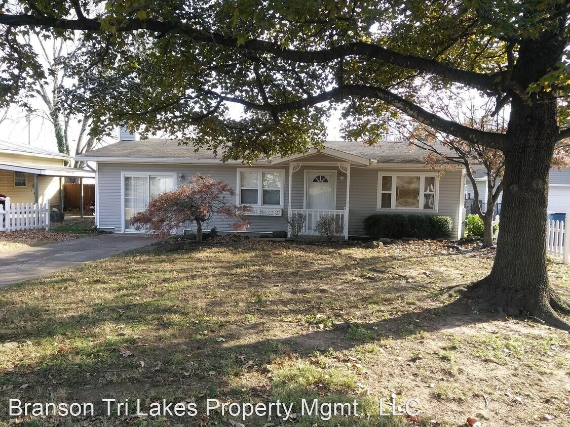 2 br, 1 bath House - 206 Judy Street