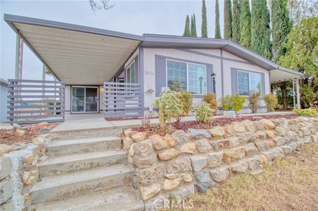 Building Photo - 33514 Hayloft St