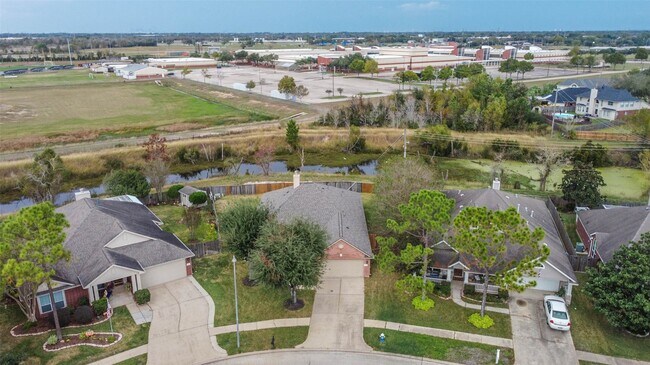 Foto del edificio - 10303 Stanbrook Dr