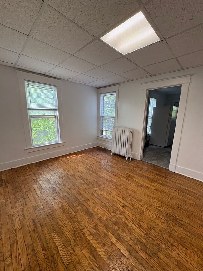 Building Photo - 119 College Pl