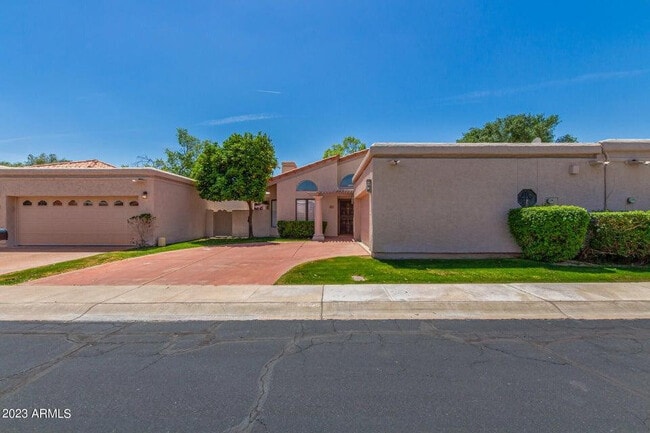 Building Photo - 7235 E Arlington Rd