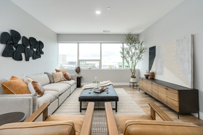 Foto del edificio - Lindsey Living