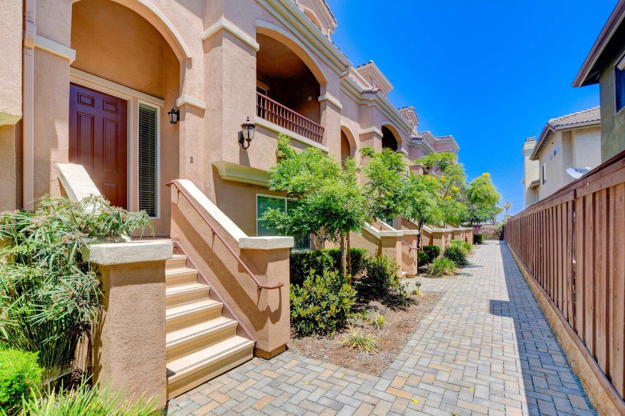 780 Ada St, Chula Vista, CA 91911 Townhouse for Rent in Chula Vista