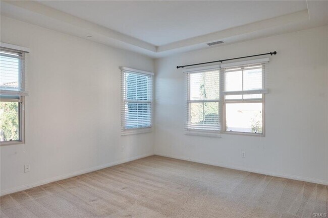 Foto del edificio - 64 Costa Brava, Irvine, CA 92620 - 3 BR 4 ...
