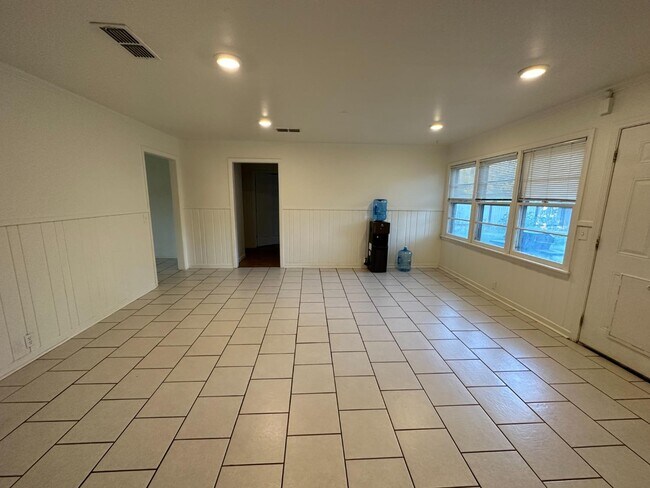 Foto del edificio - 4515 48th St