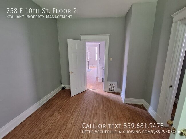 Foto del edificio - 758 E 10th St