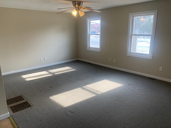 Bedroom 3 - 172 Main St