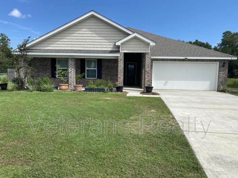 8 Periwinkle Ln, Long Beach, MS 39560 House Rental in Long Beach, MS
