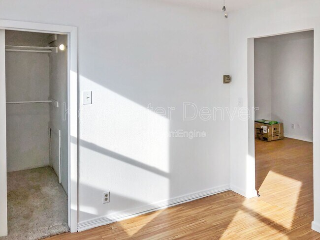 Foto del edificio - 4631 Clay St